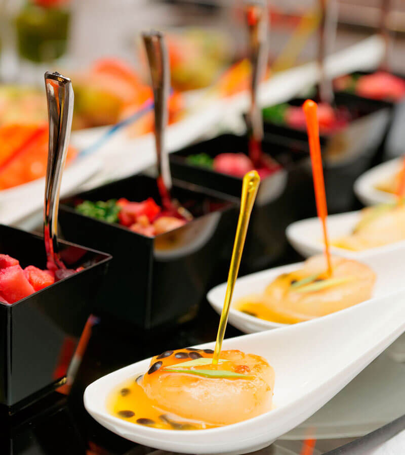 Catering for All Events and Audiences Holiday Inn & Suites North